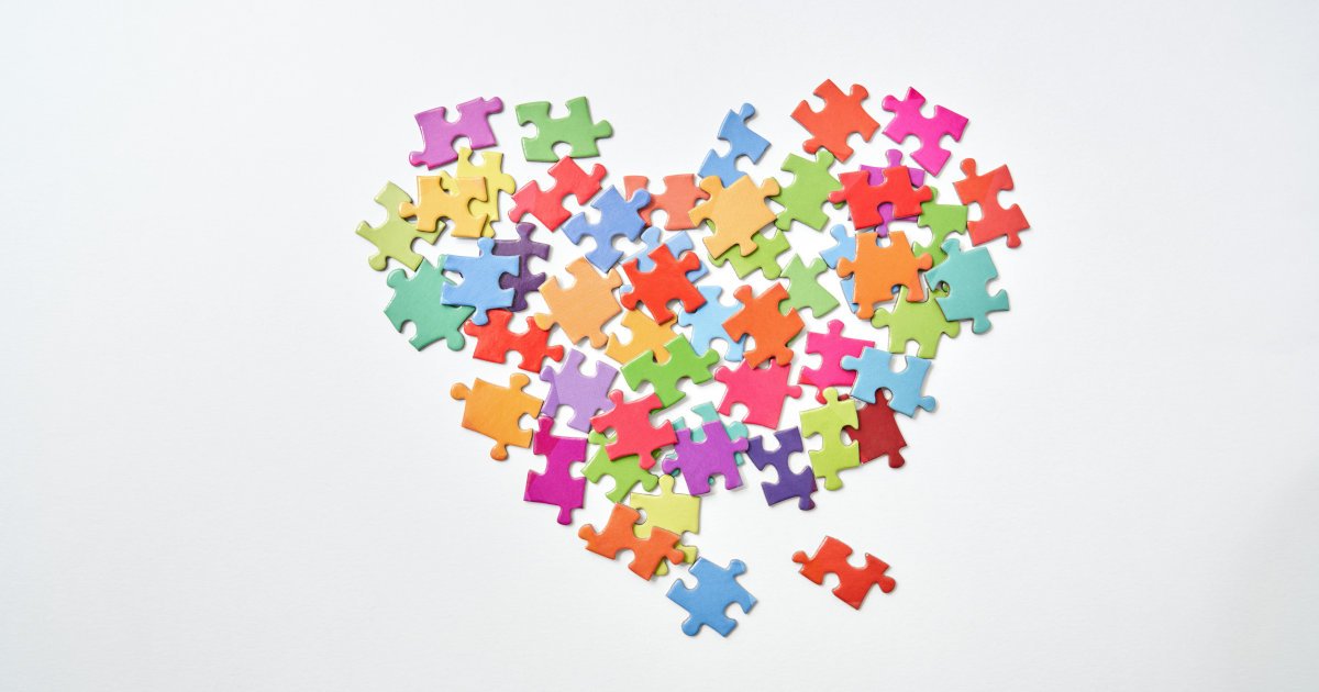 Сайт vs соцсети: почему бизнесу нужно и то, и другое